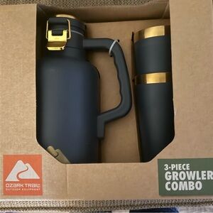 Ozark Trail Matte Blue and Gold Growler Set